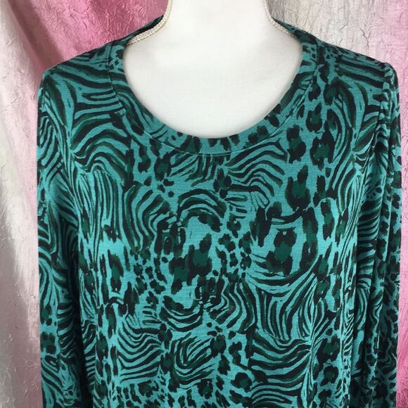Apt 9 Lightweight Animal Print Sweater Sz XL Green Black Cheetah Leopard - Picture 2 of 8
